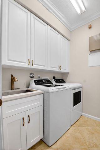 6812 Belmont Shore Drive, Delray Beach, FL 33446