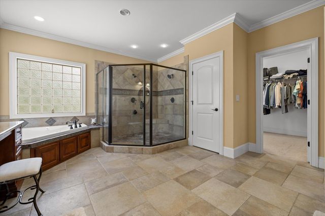 2023 River Bluff Drive, Hixson, TN 37343