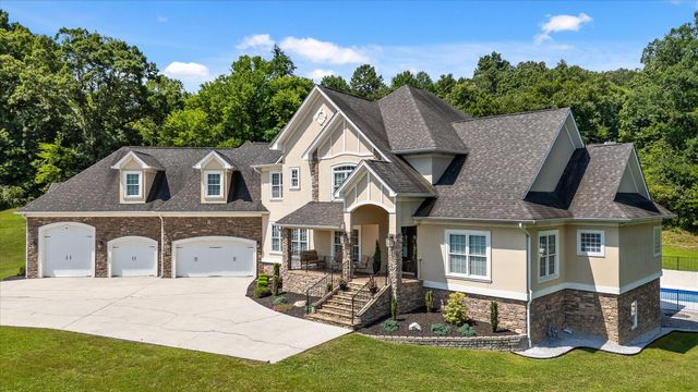 2023 River Bluff Drive, Hixson, TN 37343