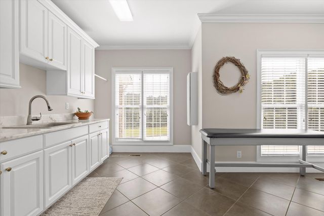 2023 River Bluff Drive, Hixson, TN 37343
