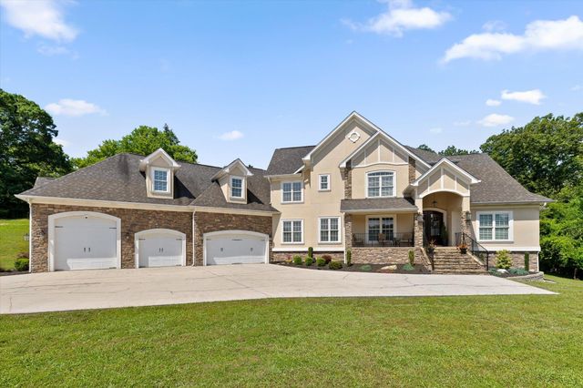 2023 River Bluff Drive, Hixson, TN 37343