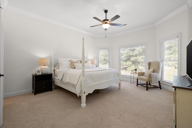 2023 River Bluff Drive, Hixson, TN 37343