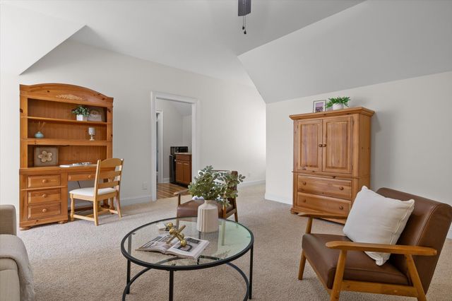 2023 River Bluff Drive, Hixson, TN 37343