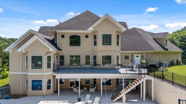 2023 River Bluff Drive, Hixson, TN 37343