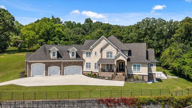 2023 River Bluff Drive, Hixson, TN 37343
