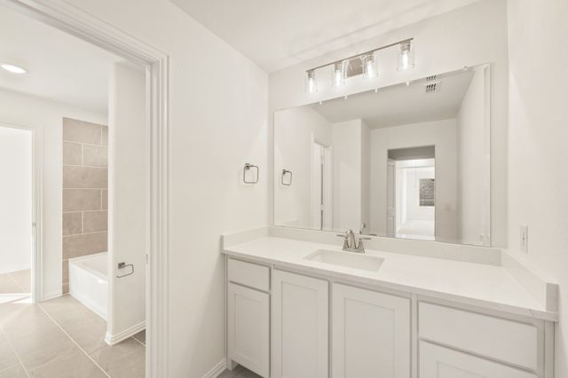 5520 Sweetwater Drive, Denton, TX 76226