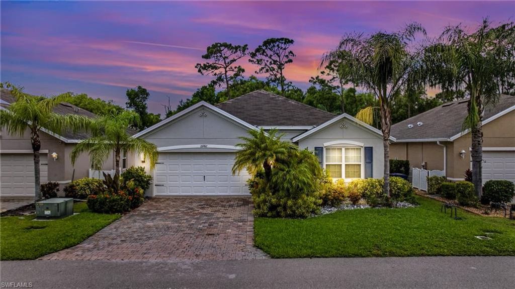 26982 Wildwood Pines LN, Bonita Springs, FL 34135