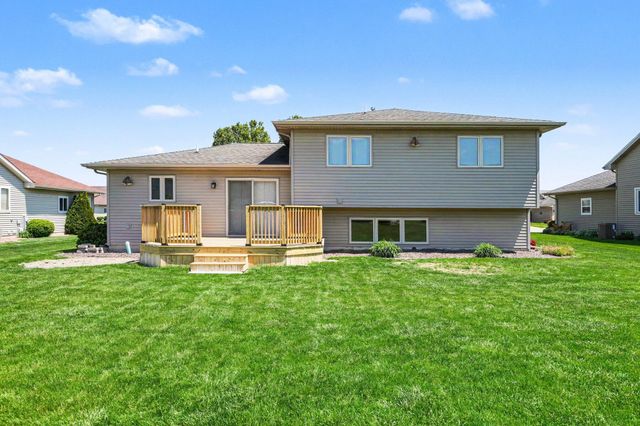 732 Sunflower Lane, Dyer, IN 46311