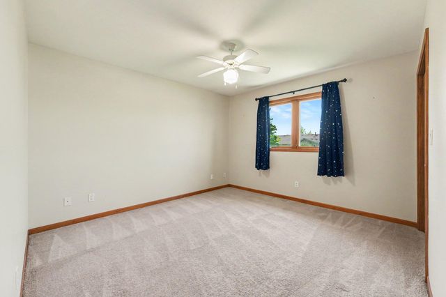 732 Sunflower Lane, Dyer, IN 46311