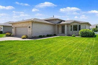 732 Sunflower Lane, Dyer, IN 46311