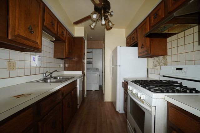4445 Provincetown Drive, Country Club Hills, IL 60478
