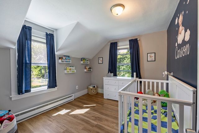 138 Charlton St, Southbridge, MA 01550