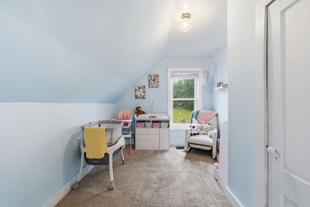 2 Mill St, Brookfield, MA 01506