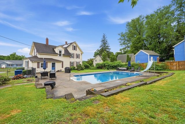 2 Mill St, Brookfield, MA 01506