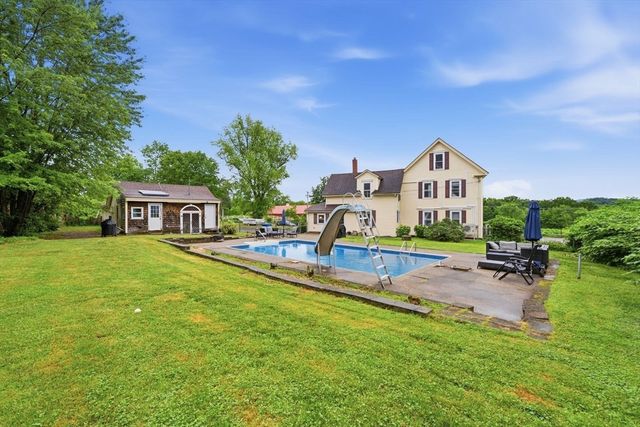 2 Mill St, Brookfield, MA 01506