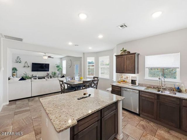 6625 LA PUESTA Drive, El Paso, TX 79932