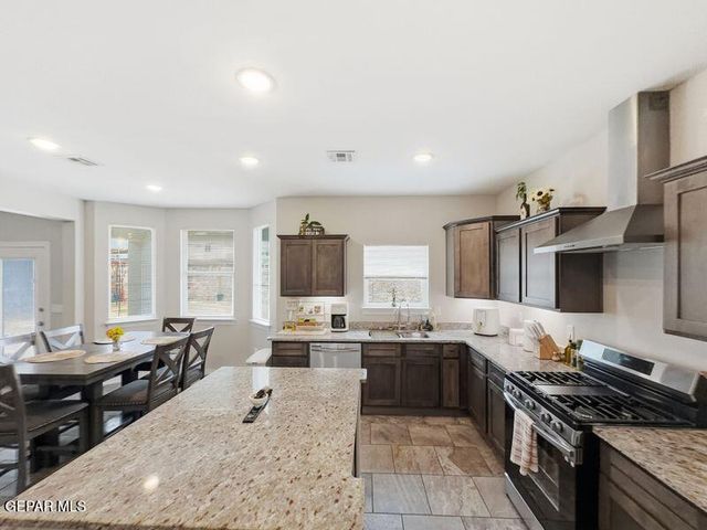 6625 LA PUESTA Drive, El Paso, TX 79932