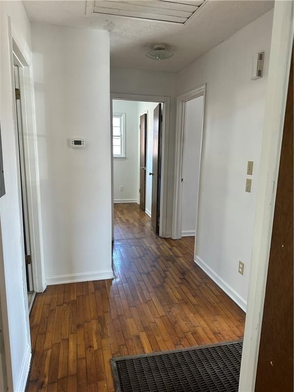 Image 7 of property listing at 108 rips Road, Calhoun, GA 30701