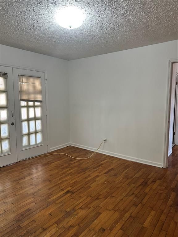 Image 8 of property listing at 108 rips Road, Calhoun, GA 30701