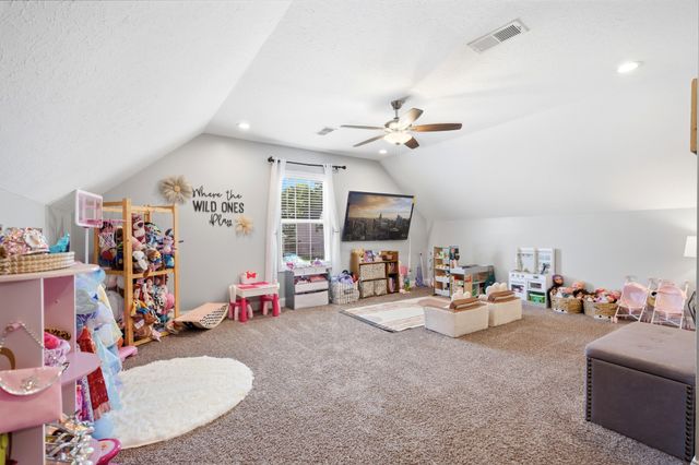 1871 Rains Rd, Clarksville, TN 37042