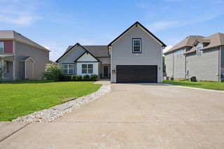 1871 Rains Rd, Clarksville, TN 37042