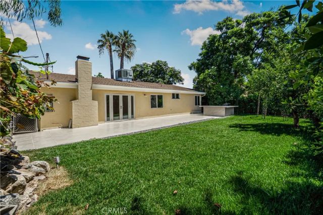 16900 Labrador Street, Northridge, CA 91343