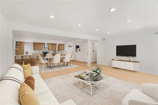 16900 Labrador Street, Northridge, CA 91343