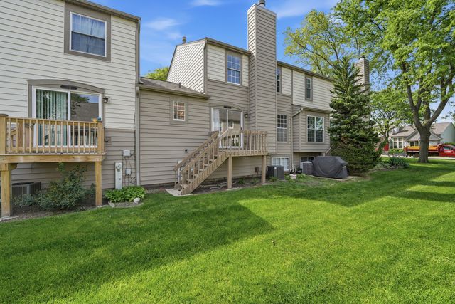 1343 Seabury Circle, Carol Stream, IL 60188