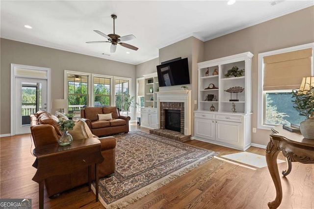 319 Laurel Lookout Hills, Canton, GA 30114