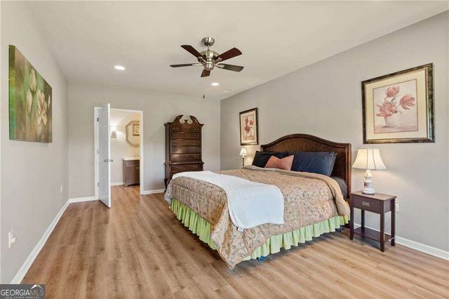 319 Laurel Lookout Hills, Canton, GA 30114