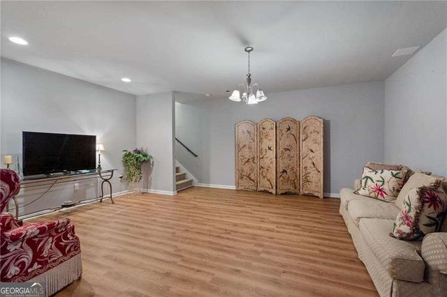 319 Laurel Lookout Hills, Canton, GA 30114