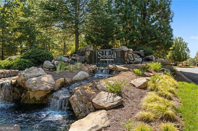 319 Laurel Lookout Hills, Canton, GA 30114