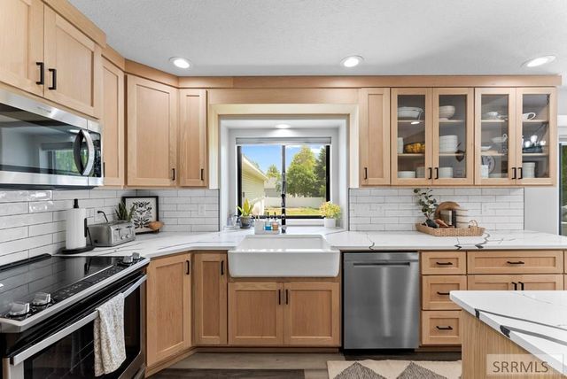 3835 S Taylorview Lane, Ammon, ID 83406