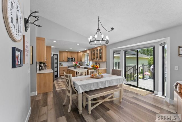 3835 S Taylorview Lane, Ammon, ID 83406
