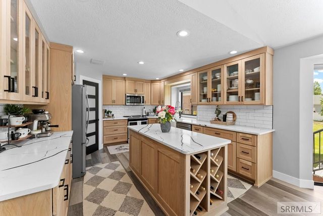 3835 S Taylorview Lane, Ammon, ID 83406