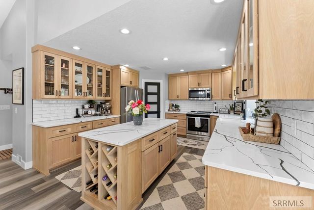 3835 S Taylorview Lane, Ammon, ID 83406