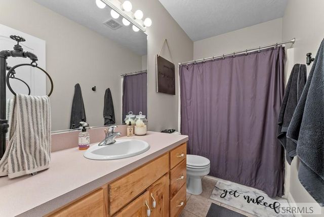 3835 S Taylorview Lane, Ammon, ID 83406