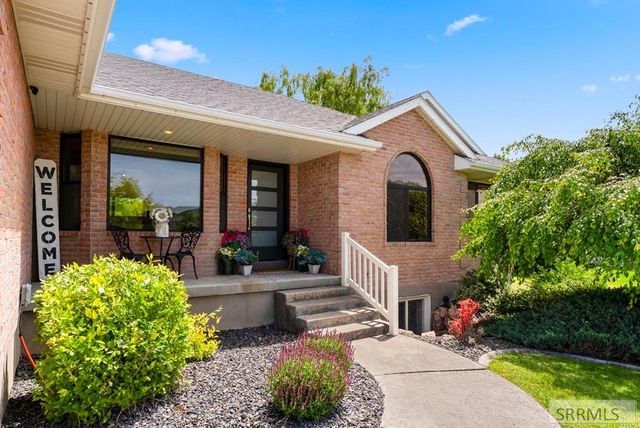 3835 S Taylorview Lane, Ammon, ID 83406