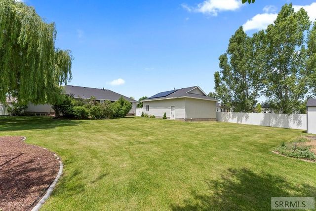 3835 S Taylorview Lane, Ammon, ID 83406