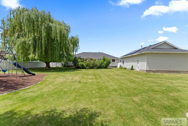 3835 S Taylorview Lane, Ammon, ID 83406