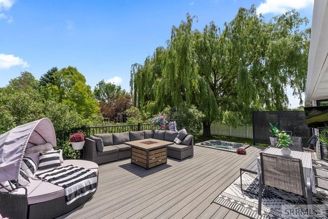 3835 S Taylorview Lane, Ammon, ID 83406