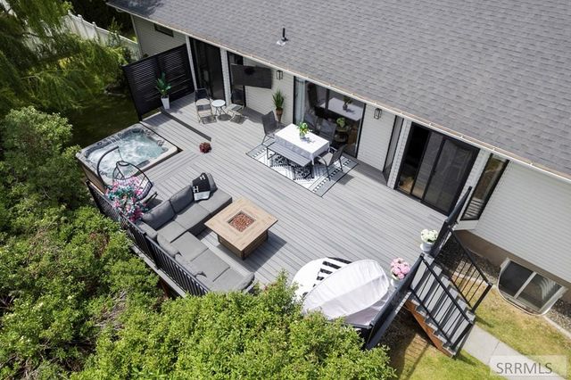 3835 S Taylorview Lane, Ammon, ID 83406