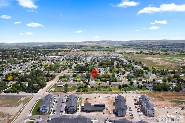 3835 S Taylorview Lane, Ammon, ID 83406