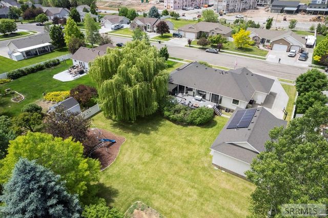 3835 S Taylorview Lane, Ammon, ID 83406