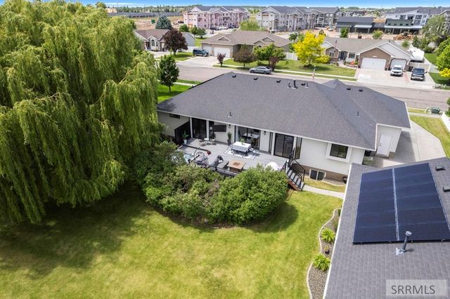 3835 S Taylorview Lane, Ammon, ID 83406