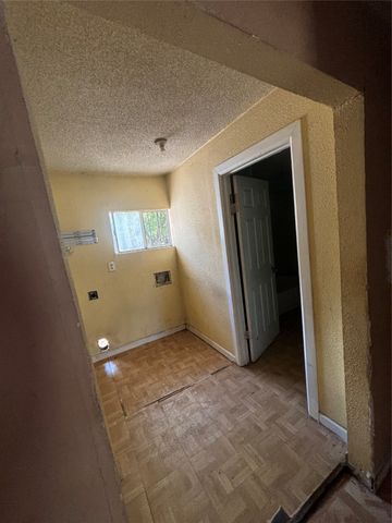 918 Local Vista Drive, Dallas, TX 75217