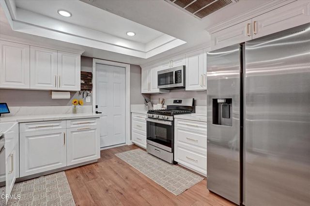 14380 Foothill 27, Los Angeles, CA 91342