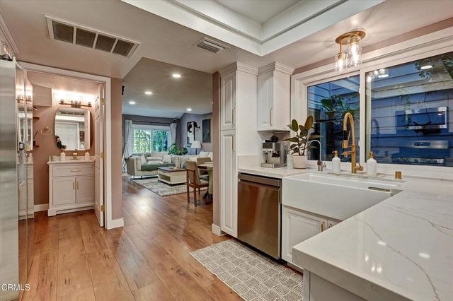 14380 Foothill 27, Los Angeles, CA 91342