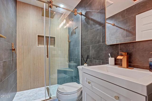 14380 Foothill 27, Los Angeles, CA 91342
