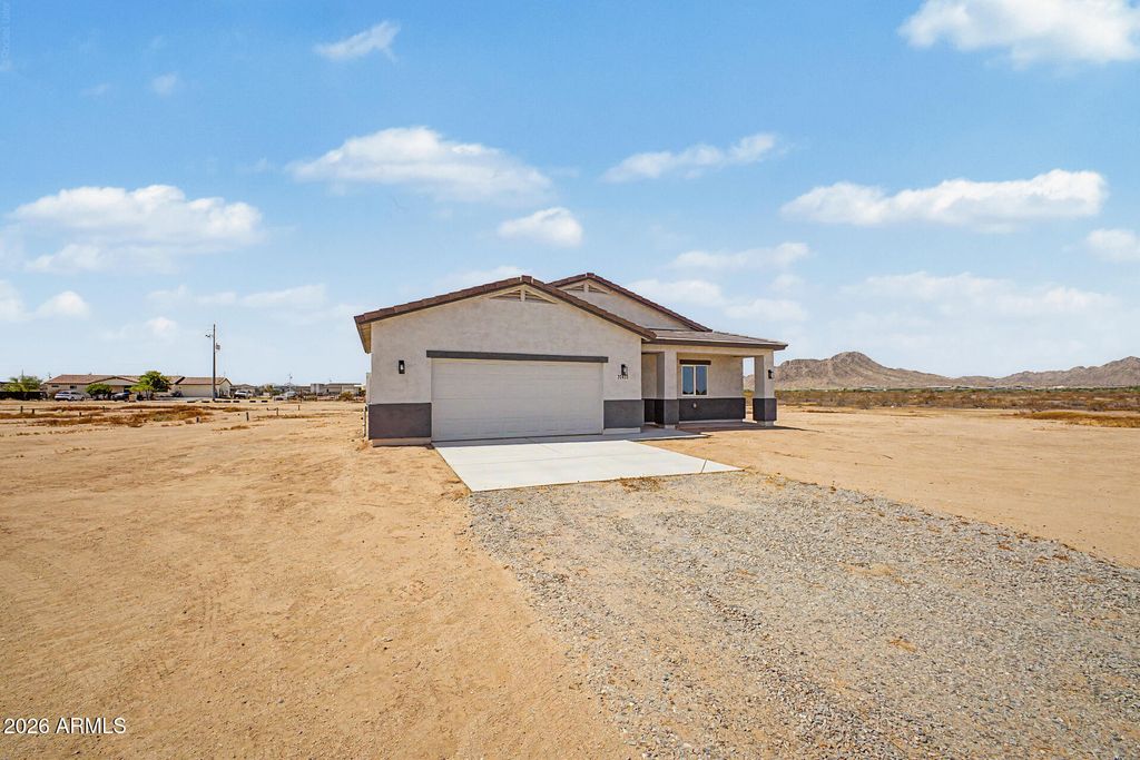 20435 W MOUNTAIN SAGE Drive, Buckeye, AZ 85326 — photo 3